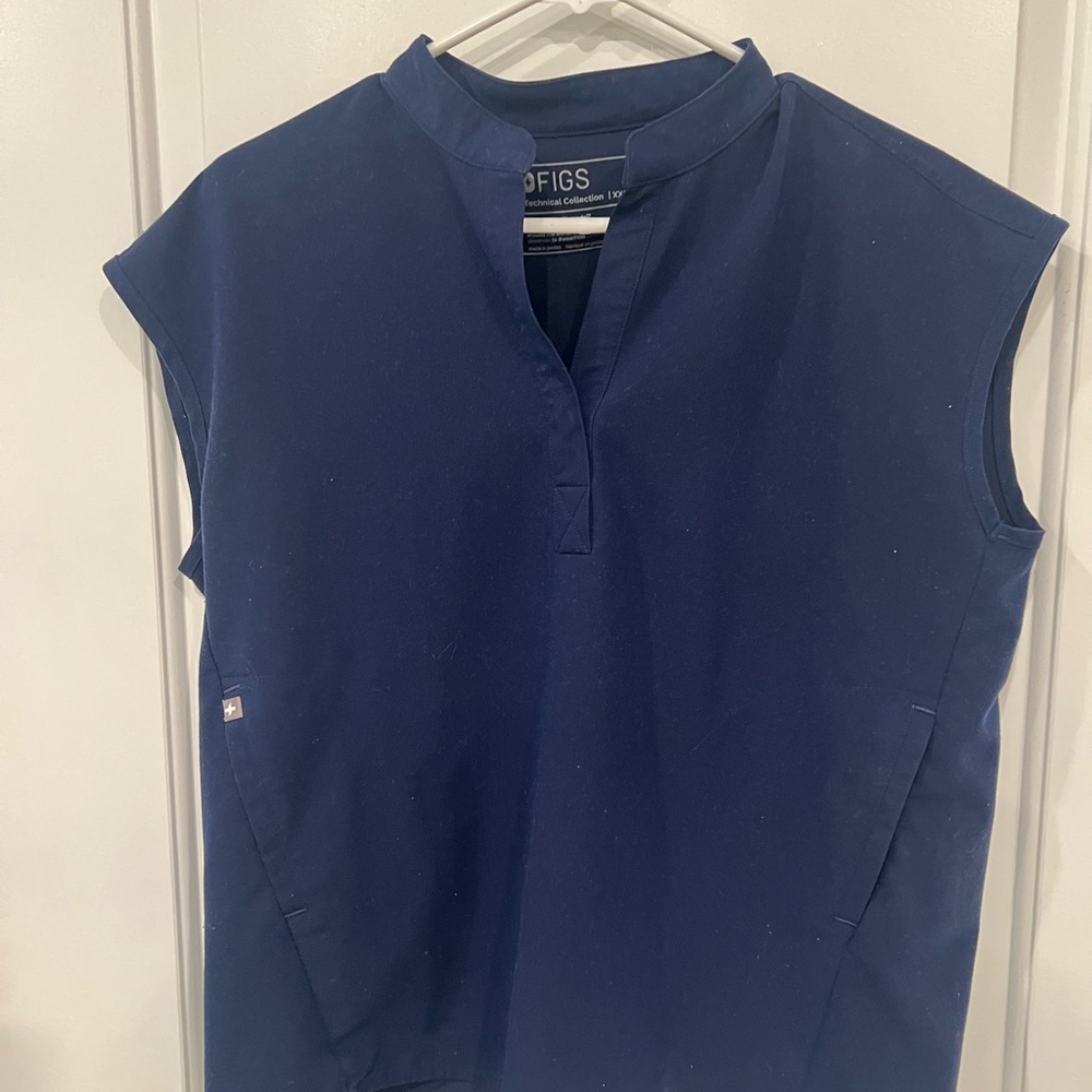 Figs navy scrub top. Excellent condition.